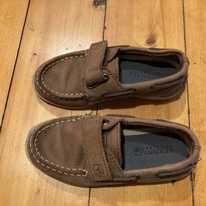Adorable Sperry leather toddler Boat Shoes